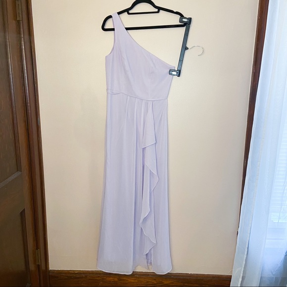 DAVIDS BRIDAL LAVENDER PURPLE LONG ONE SHOULDER BRIDESMAID DRESS - Picture 2 of 11